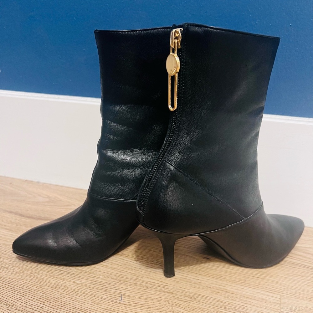 Elegant Black Leather Ankle Boots